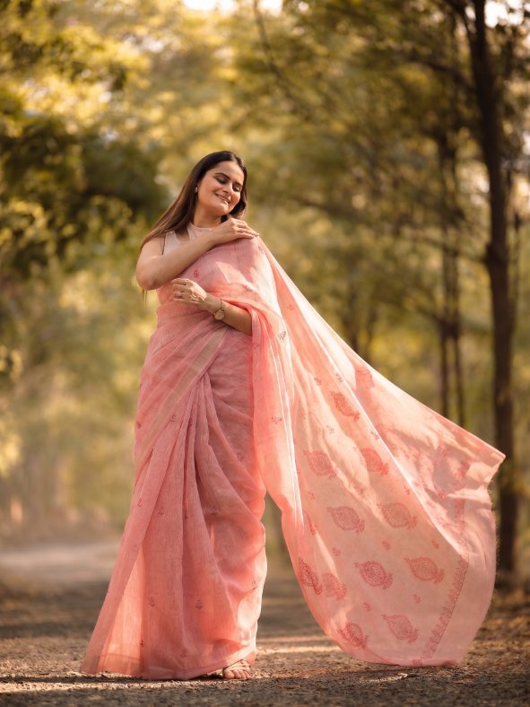 Dusty Rose Linen Cotton Saree with Subtle Buta Motifs & Elegant Border